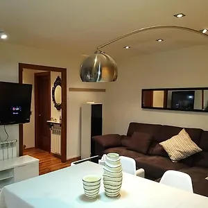 apartamento-a-1a-linea-sant-llorenc-de-montgai-whitehouse.catalonia-hotels.com/